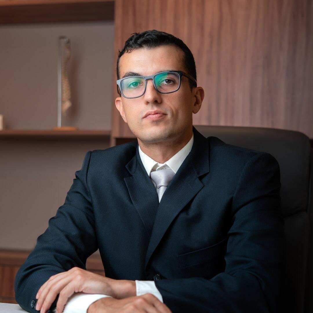 Dr. Leonardo Sardas